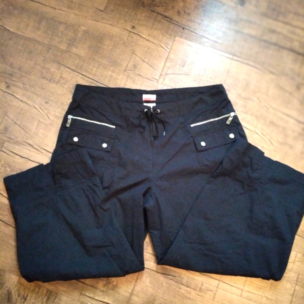 Black Capri Pants